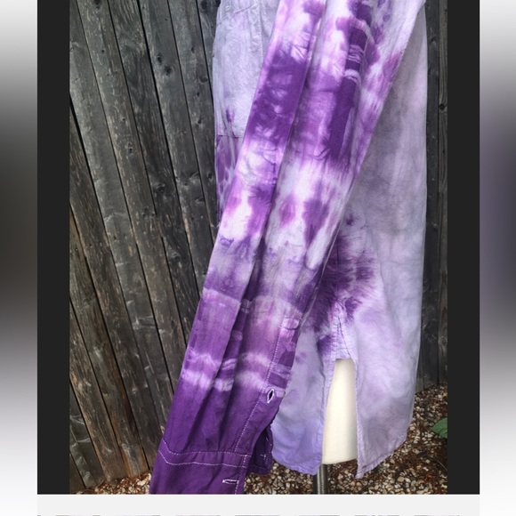 Your Neighbors 1 of 1 tie-dye tunic style shirt Purpla graze MED - Picture 7 of 11